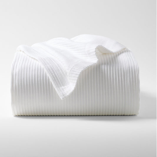 ribbed white cotton matelasse coverlet 