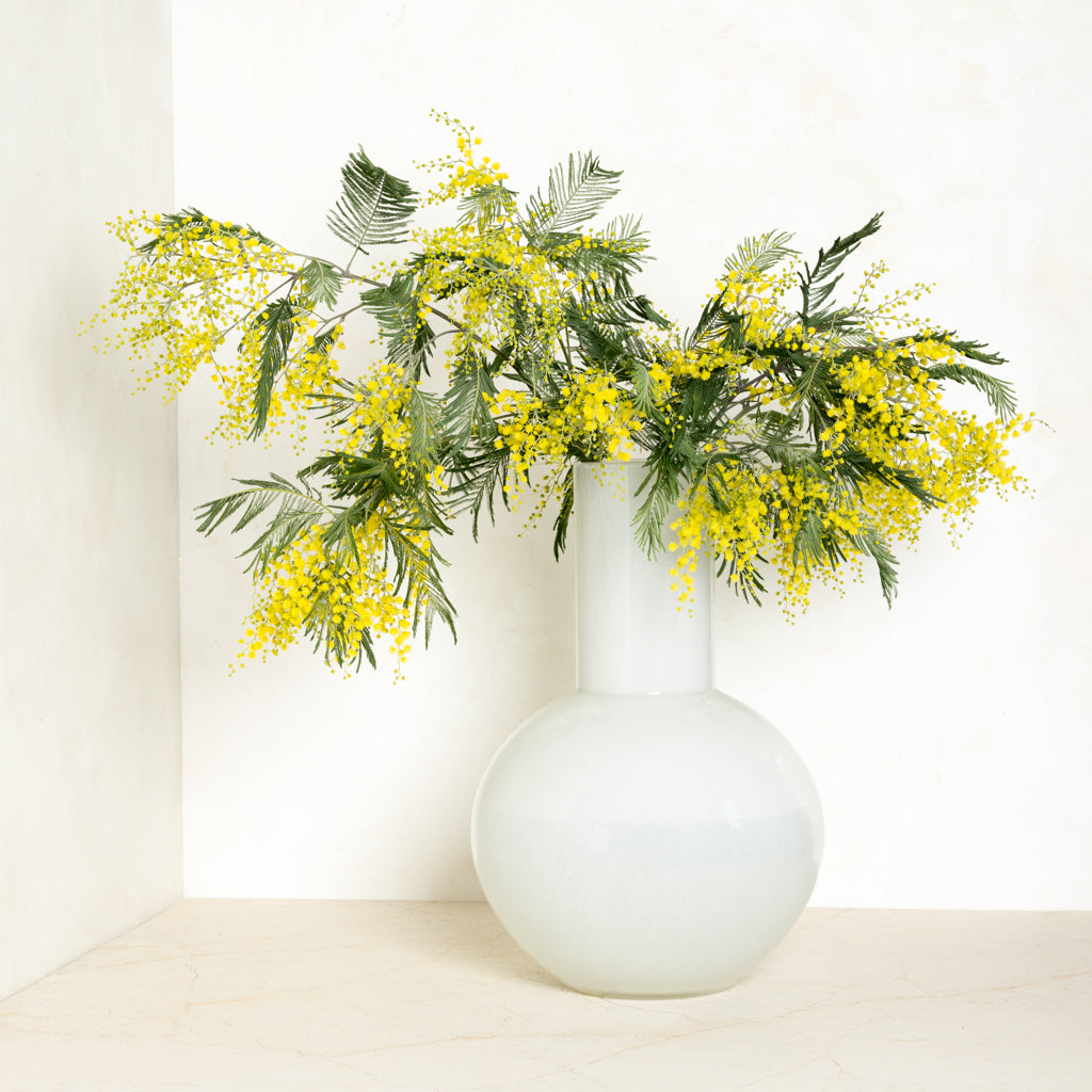 White Oversized Grando Vase