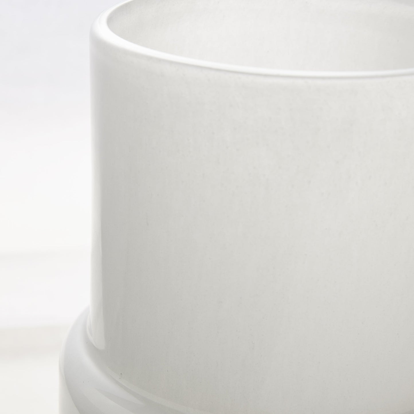 White Maartje Vase